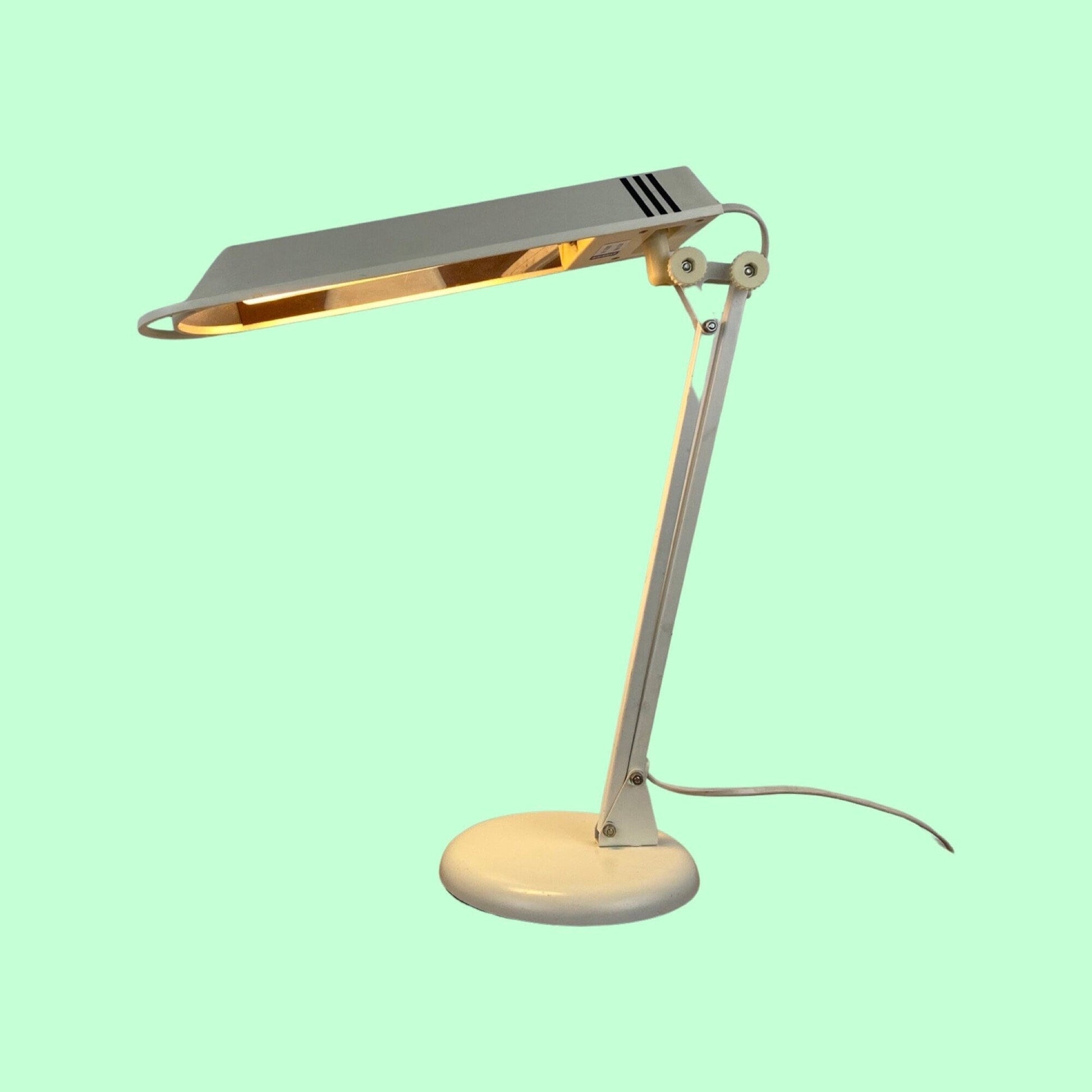 Bright shop desk lamp