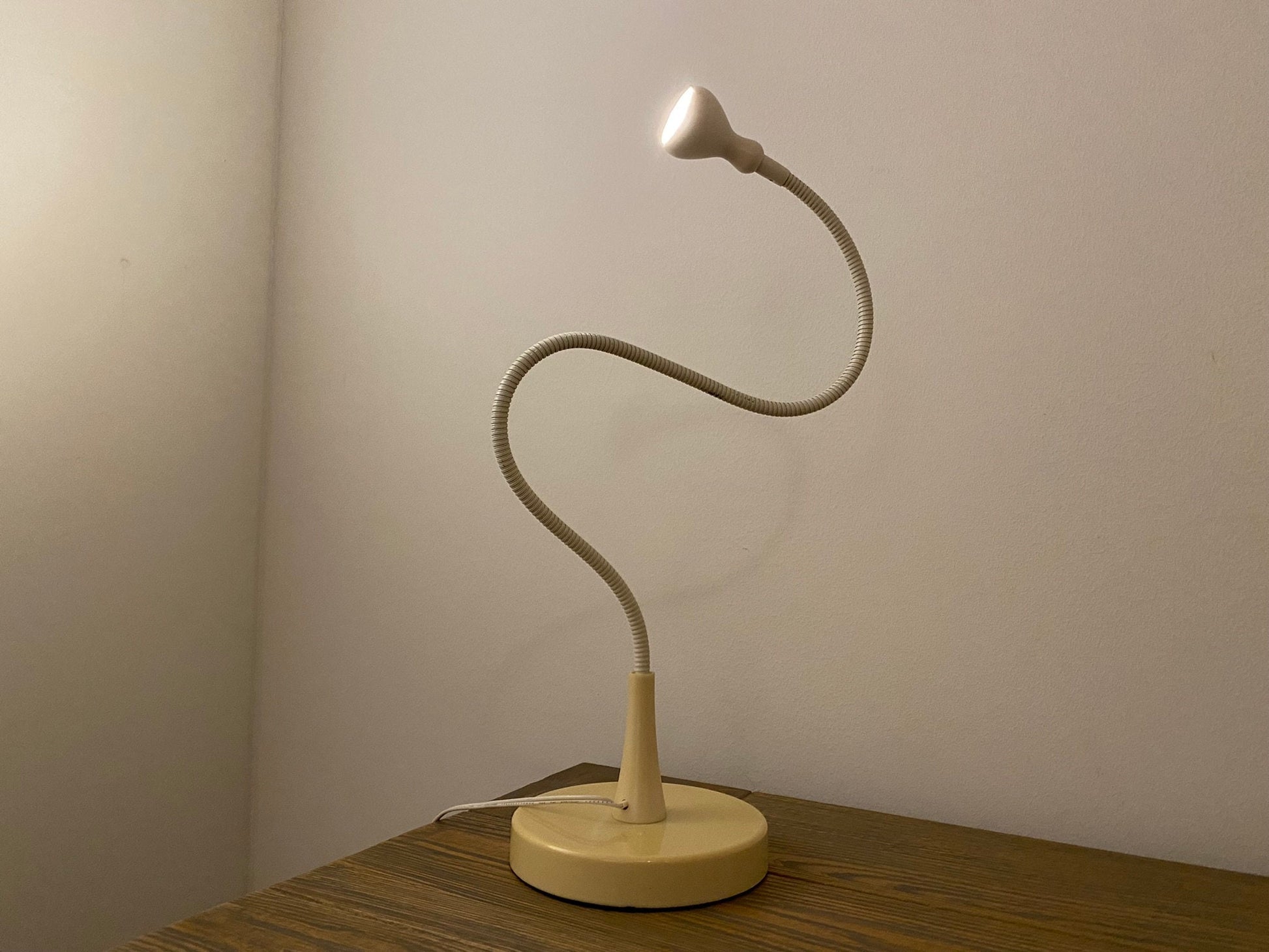 Classic desk store light